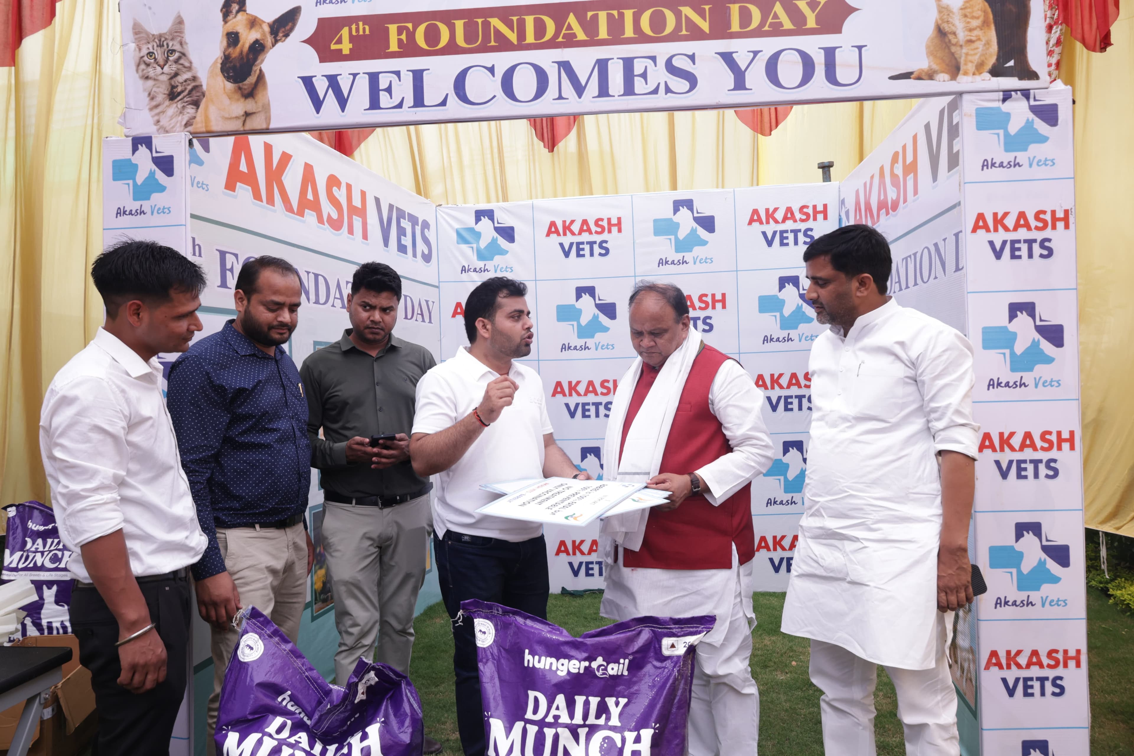 Document Presentation to VIP
